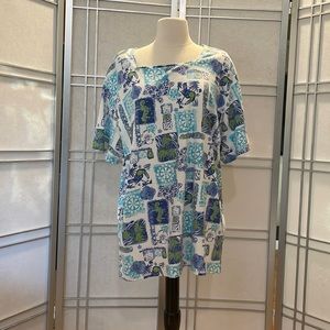 *Vintage Square Neckline White/Blue/Green Top w/Sea Creatures